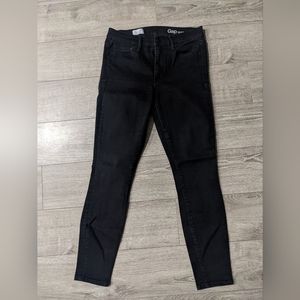 GAP Resolution True Skinny black jeans
